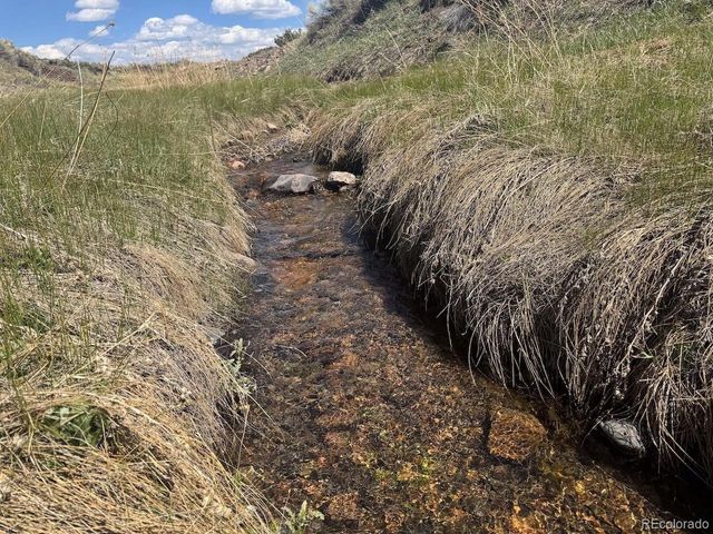 105 Commanche Rd, Westcliffe, CO 81252