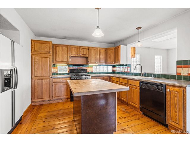 105 Commanche Rd, Westcliffe, CO 81252