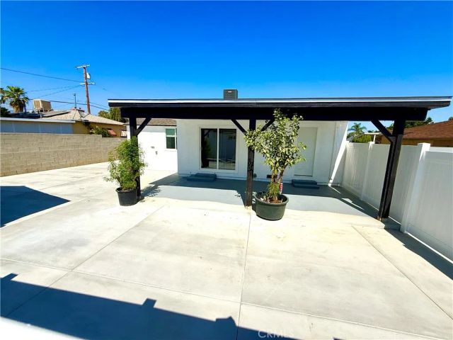 7935 Cleon, Sun Valley, CA 91352