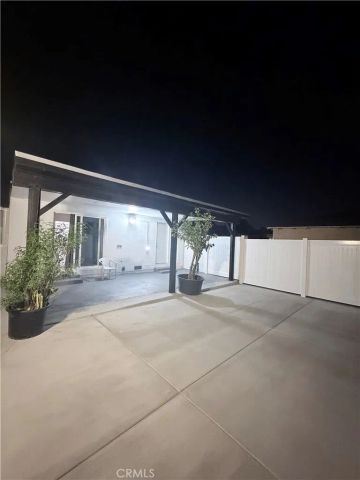7935 Cleon, Sun Valley, CA 91352