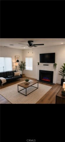 7935 Cleon, Sun Valley, CA 91352