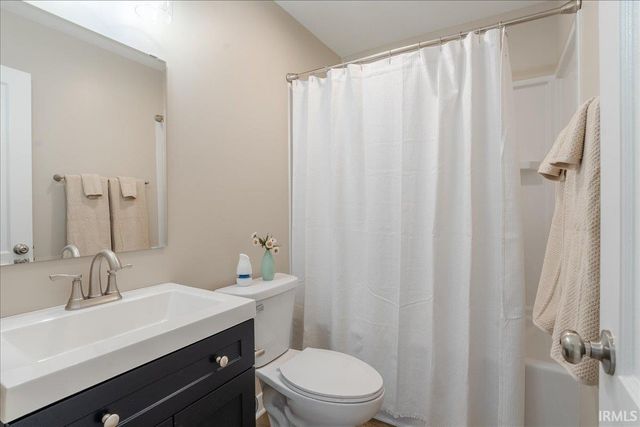 1810 Taylor Avenue, Evansville, IN 47714
