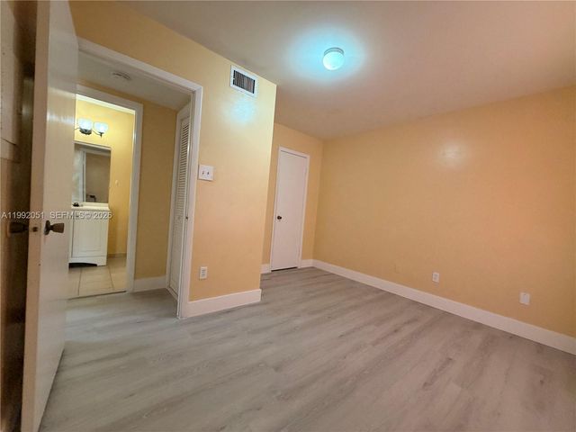 15315 SW 106th Ter 432, Miami, FL 33196