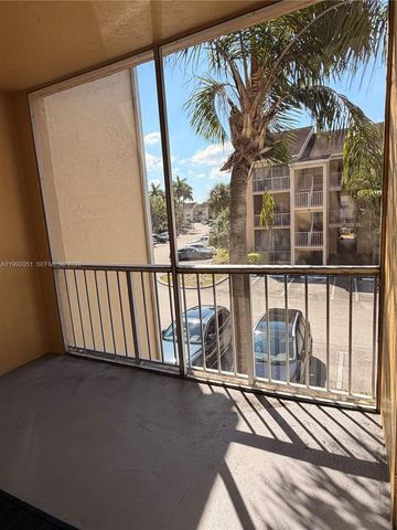 15315 SW 106th Ter 432, Miami, FL 33196