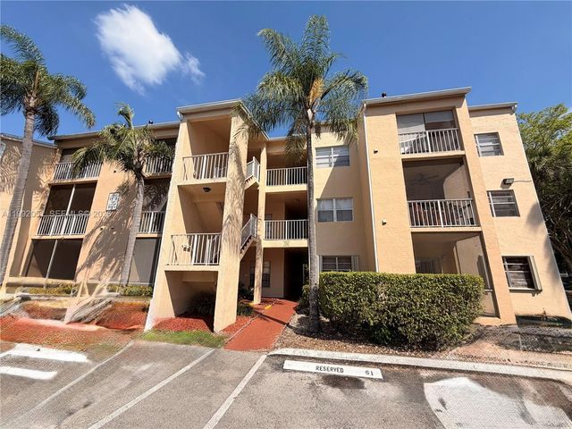 15315 SW 106th Ter 432, Miami, FL 33196