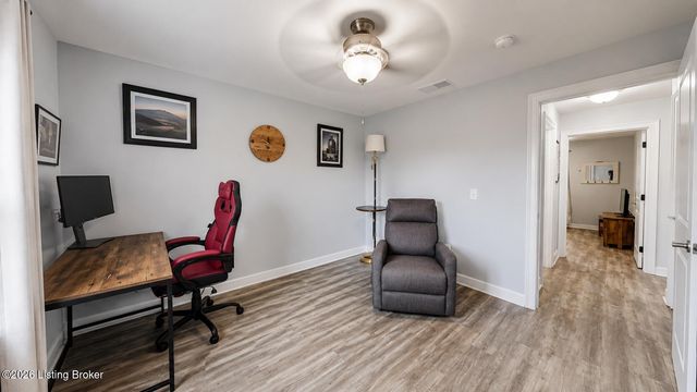 2726 Bagby Way, Louisville, KY 40216