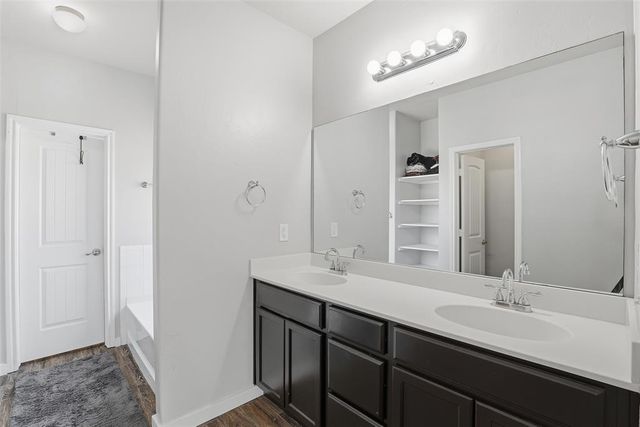 11008 SW 40th Street, Mustang, OK 73064