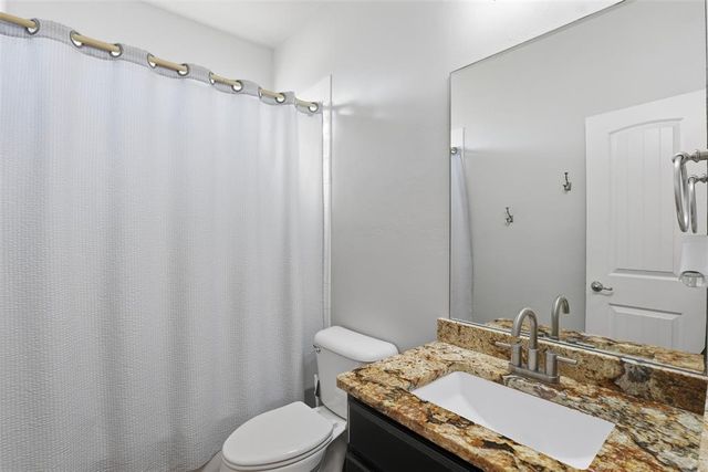 11008 SW 40th Street, Mustang, OK 73064