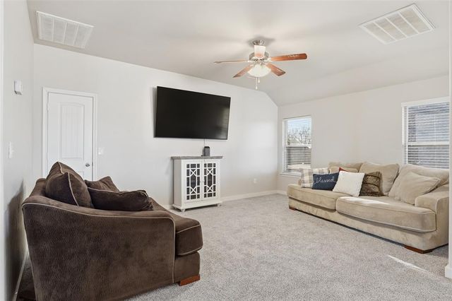 11008 SW 40th Street, Mustang, OK 73064