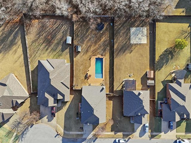 11008 SW 40th Street, Mustang, OK 73064