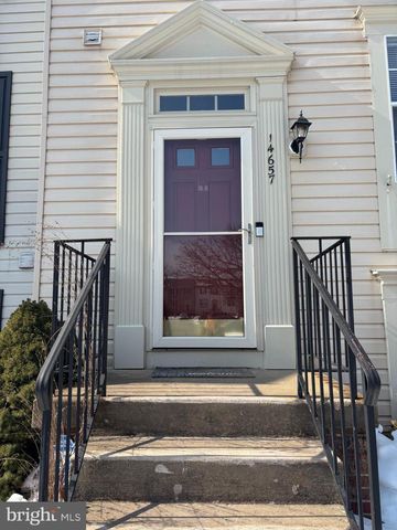 14657 WINTERFIELD DR, Centreville, VA 20120