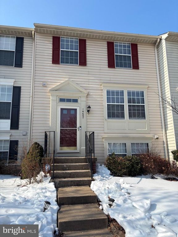 14657 WINTERFIELD DR, Centreville, VA 20120