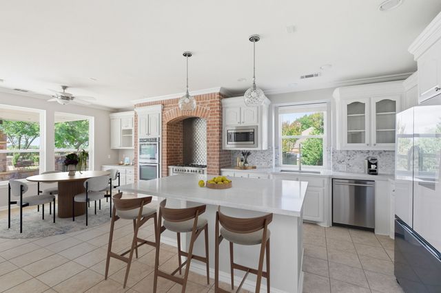2611 Dublin Park Drive, Parker, TX 75094