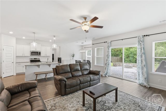 165 Brennan Drive, Richmond Hill, GA 31324