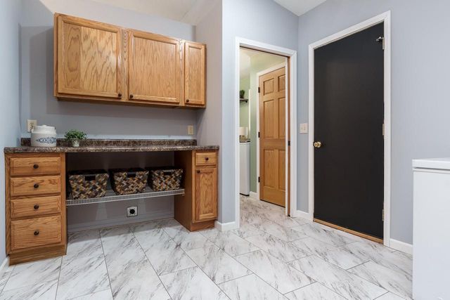 4468 Deer Point Drive, Janesville, WI 53546