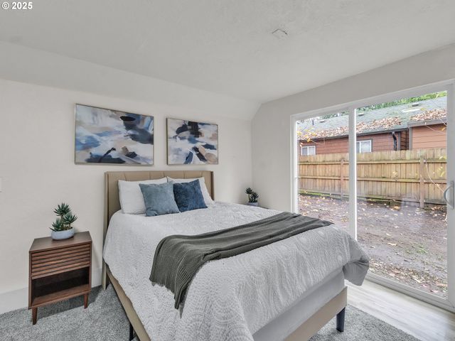 184 GREENWOOD Dr, Jefferson, OR 97352