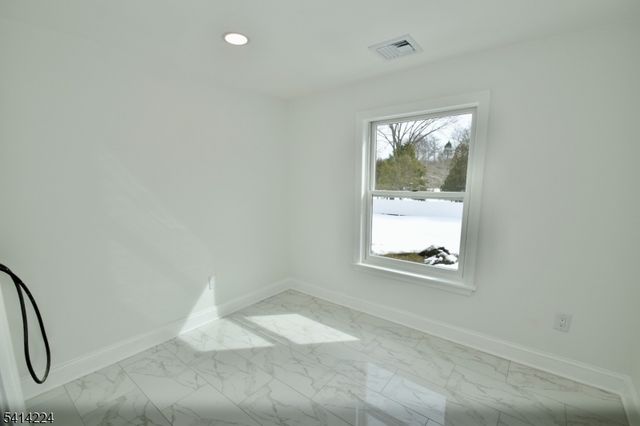 5612 Berkshire Valley Rd, Jefferson Twp., NJ 07438