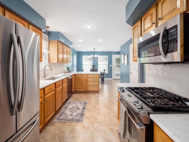 519 E Torrence Road, Columbus, OH 43214