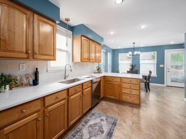 519 E Torrence Road, Columbus, OH 43214