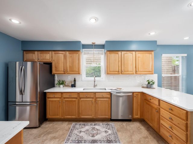 519 E Torrence Road, Columbus, OH 43214