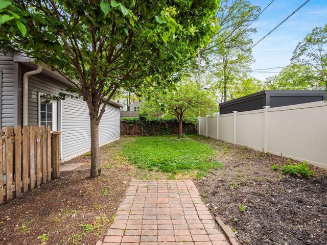 519 E Torrence Road, Columbus, OH 43214