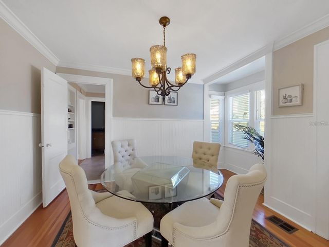 614 8TH STREET N, St Petersburg, FL 33701