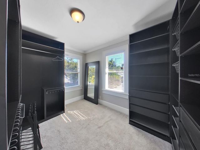 614 8TH STREET N, St Petersburg, FL 33701