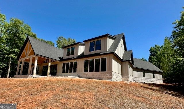 106 Equestrian Court, Forsyth, GA 31029