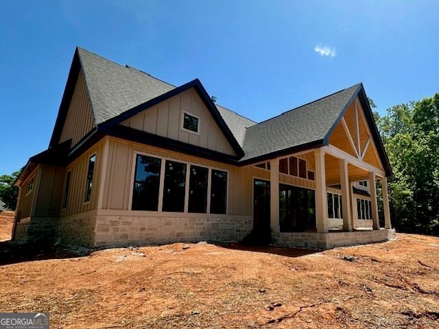 106 Equestrian Court, Forsyth, GA 31029