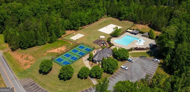 106 Equestrian Court, Forsyth, GA 31029