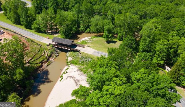 106 Equestrian Court, Forsyth, GA 31029