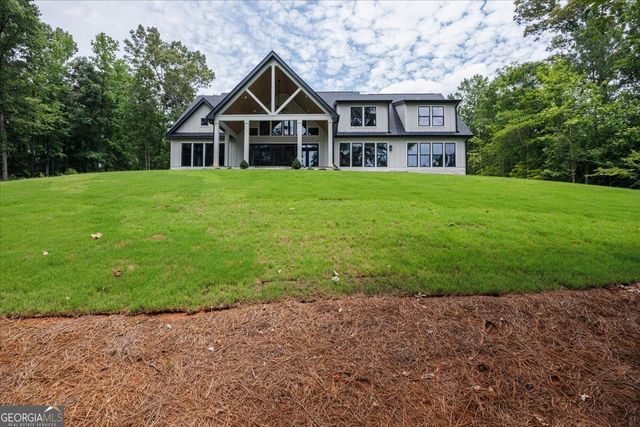 106 Equestrian Court, Forsyth, GA 31029