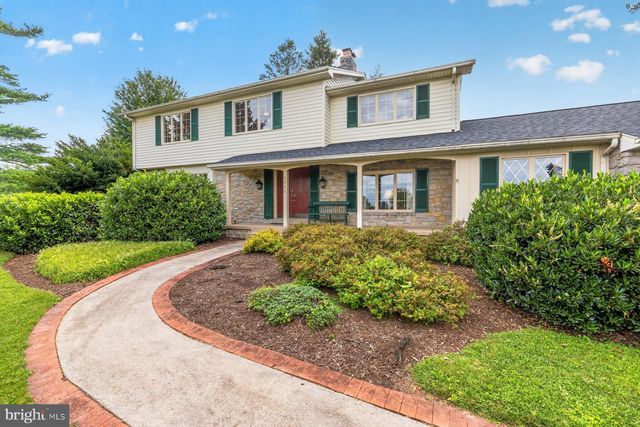 6916 SUMMERSWOOD DR, Frederick, MD 21702