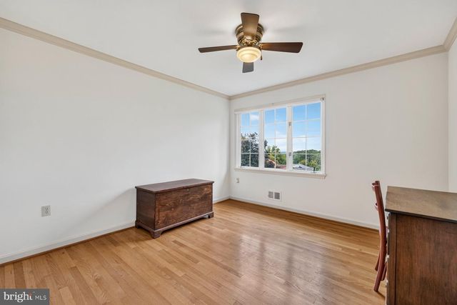 6916 SUMMERSWOOD DR, Frederick, MD 21702