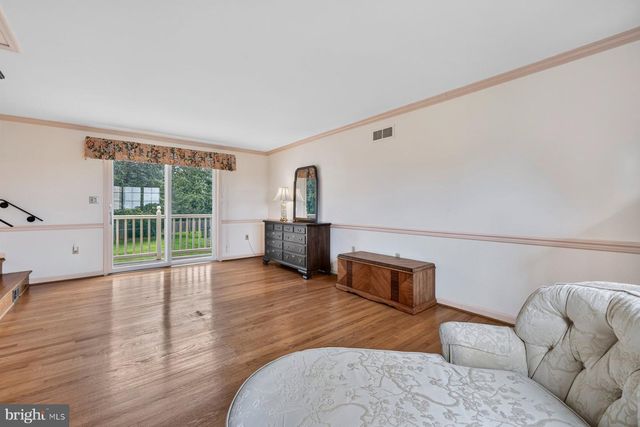 6916 SUMMERSWOOD DR, Frederick, MD 21702