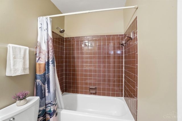 1837 Lemontree Lane, Loveland, OH 45140