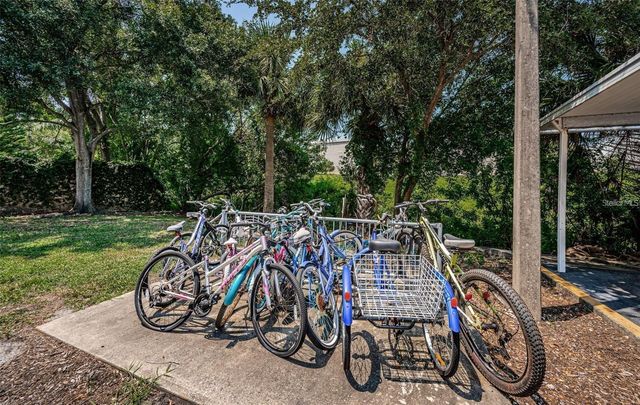 2525 W BAY DRIVE E23, Belleair Bluffs, FL 33770