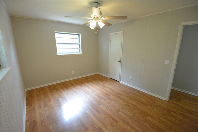 34 Tamworth Circle, Bella Vista, AR 72715