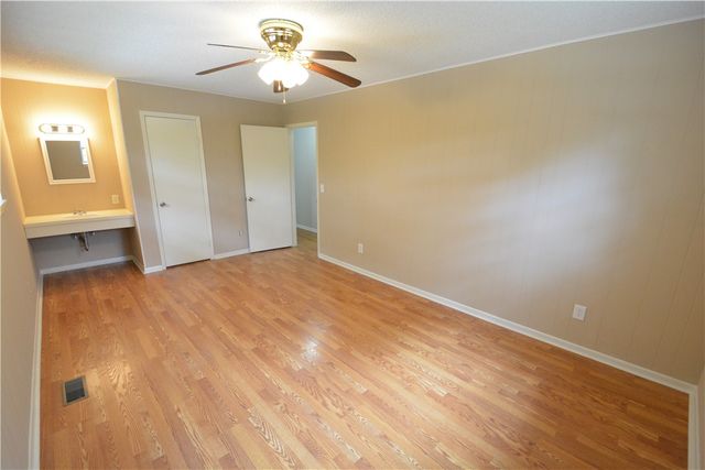 34 Tamworth Circle, Bella Vista, AR 72715