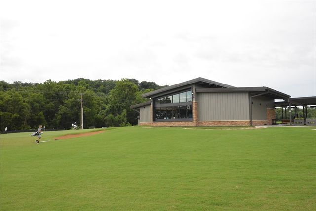 34 Tamworth Circle, Bella Vista, AR 72715