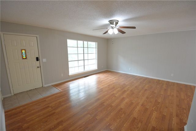 34 Tamworth Circle, Bella Vista, AR 72715