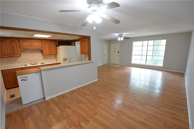 34 Tamworth Circle, Bella Vista, AR 72715