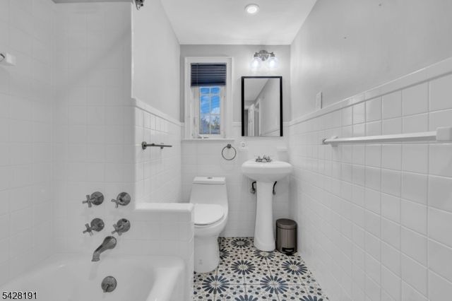 1657 Forest Hill Rd, Plainfield City, NJ 07060
