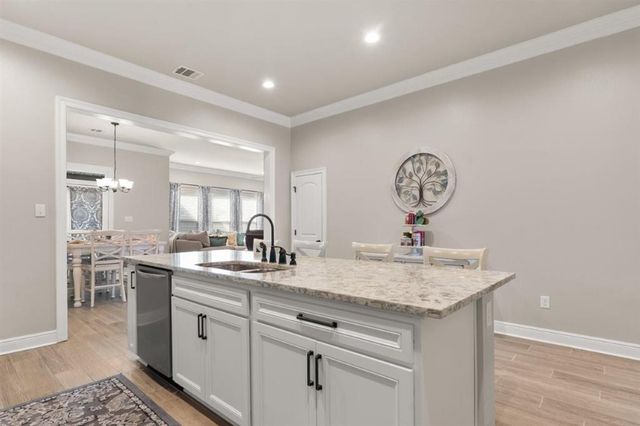 1811 Poeyfarre Drive, Lake Charles, LA 70611