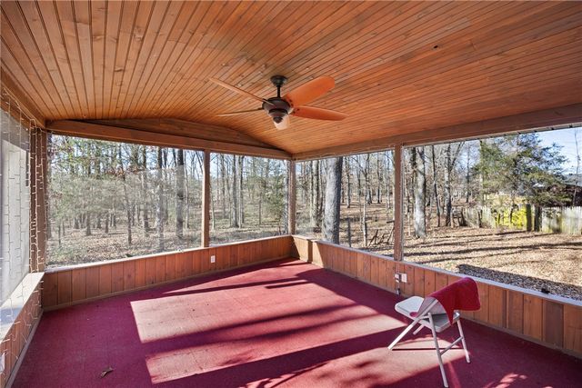 1 Frog Hop Lane, Morrilton, AR 72110