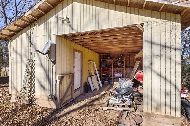 1 Frog Hop Lane, Morrilton, AR 72110