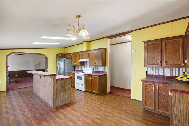 1 Frog Hop Lane, Morrilton, AR 72110