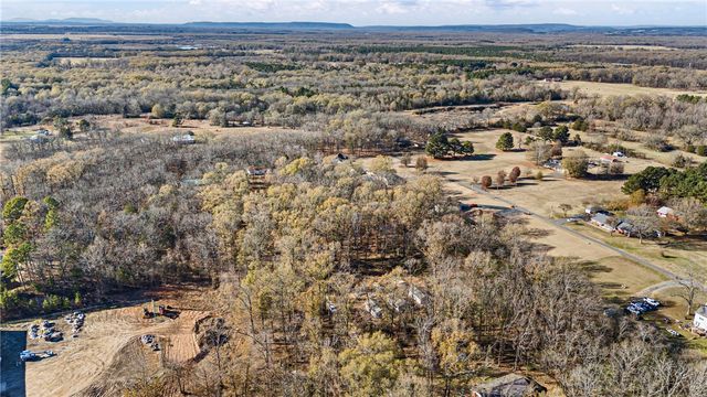 1 Frog Hop Lane, Morrilton, AR 72110