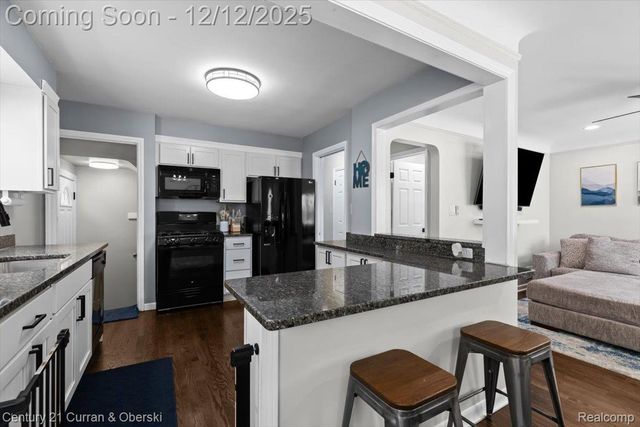 3304 Chestnut Street, Dearborn, MI 48124