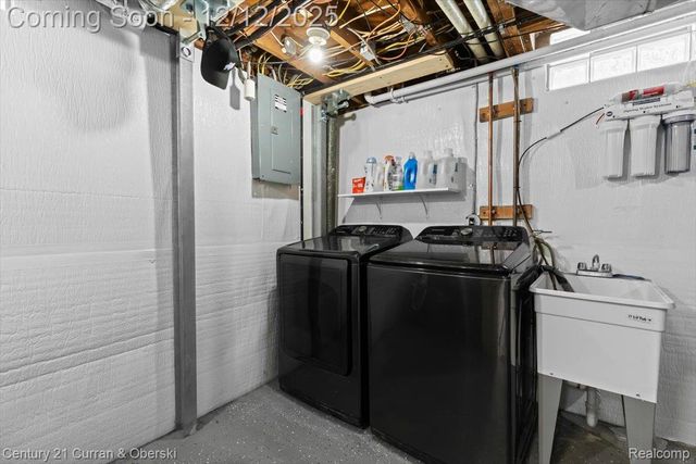 3304 Chestnut Street, Dearborn, MI 48124